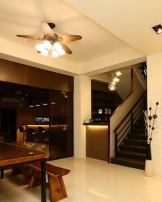 Happiness 210 B&B