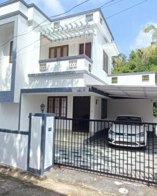 Mom's Villa