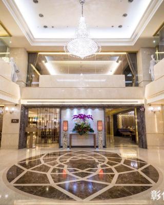 Grand View Hotel
