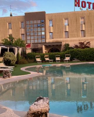 Hotel Posta 77