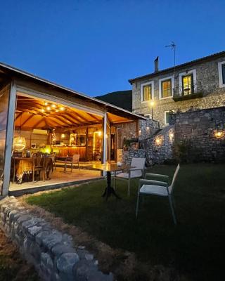 Gerofotis Traditional Guesthouse est 1892 - Close to Aigio, Akoli, Selianitika
