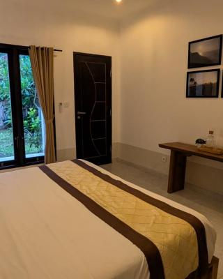 Room #5 Mari Posa Cottage