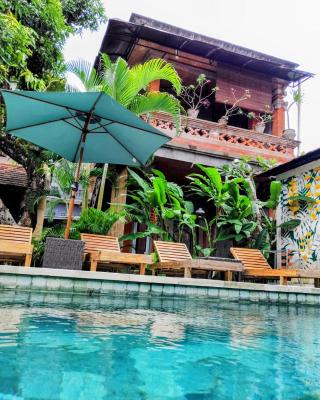 Mandia Bungalows