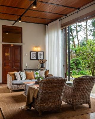 Tathya Hills - Luxe Garden Retreat In The Hills