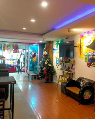 Popeyes Hostel Patong