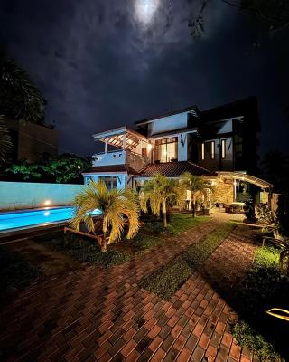Grand Royal Villa Negombo