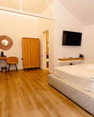 Hotel 5 HILLS DRAGASANI