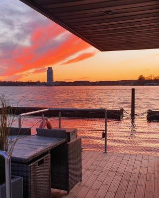 Hausboot Fjord Dory mit Biosauna in Schleswig