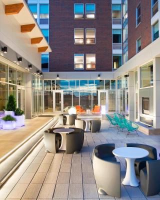 Aloft Syracuse Inner Harbor
