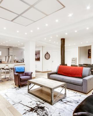 Just Renovated 138m2 On The Seine