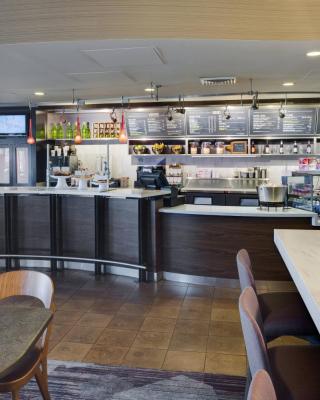 Courtyard by Marriott Providence Warwick