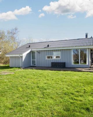 8 person holiday home in Ebeltoft