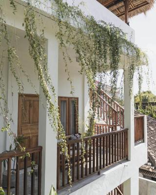 Nalua Surf Boutique Hotel