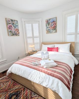 Cozy Room with Private Kitchen, Private Bathroom