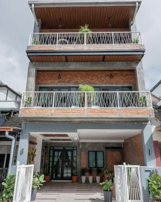 Bricks Guesthouse