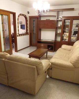 Casa Gabbiano near Venice by train