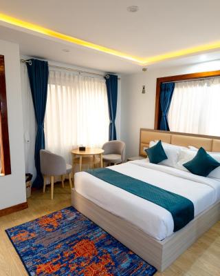SRK Service Apartment And Hotel