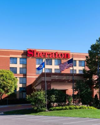 Sheraton Minneapolis West Hotel
