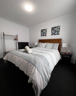 Apartment on Parker