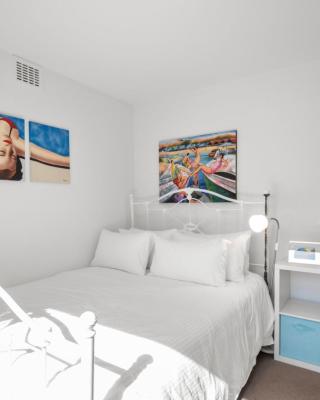 A Mini Slice of Fremantle Rooms - Shared Amenities
