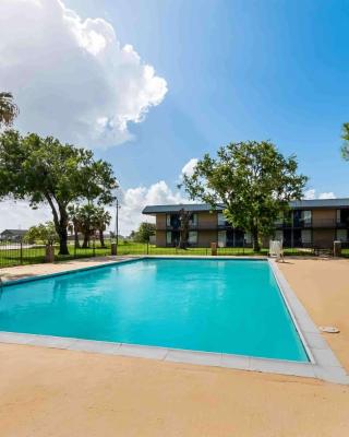 Studio 6 Port Lavaca, TX