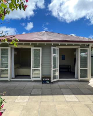 Cosy & new CNZhouse with yard