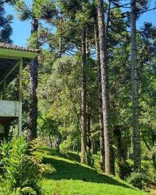 Memora Guesthouse Bateias - Casa Inteira e quartos em chácara