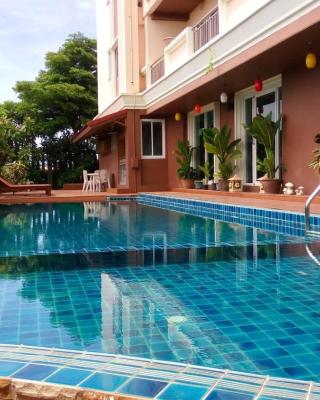 Convenient Grand Plus Hotel Suvarnabhumi