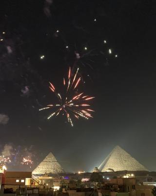 Z Pyramids Inn
