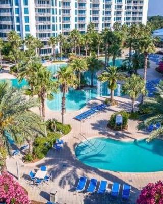 5 Star Resort 2BR 2 BATH King Suite Shuttle Pools Across from Beach 2208