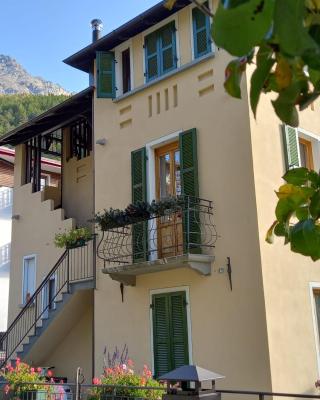 Appartamenti Via Monte Braulio 19