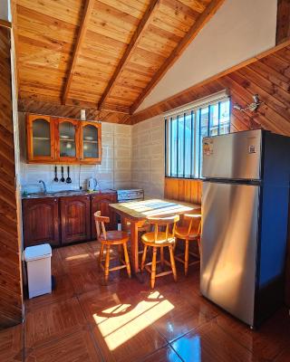 Cabañas y Tinajas Borde río