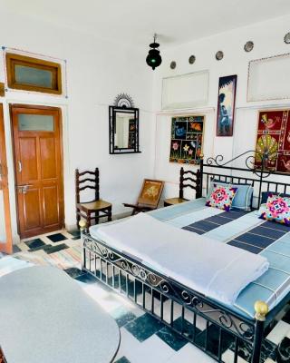 Hotel White House - A Family Homestay