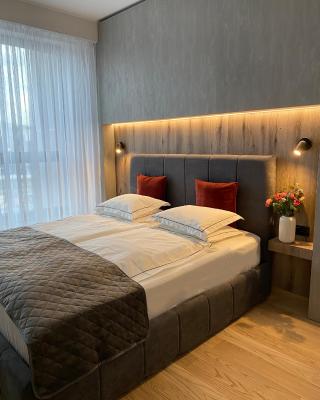 DOM Boutique Apartments AURORA