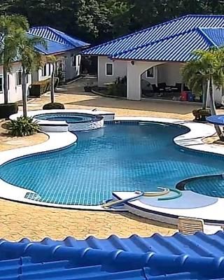 TW Resort - Adults Only