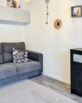 Studio cosy avec balcon et vue sur la montagne à Chamrousse - 19 m²