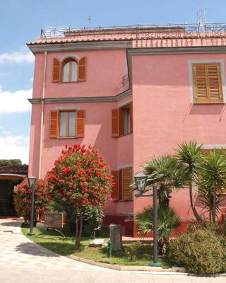 Hotel Arco Di Travertino