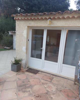 Studio près de la mer