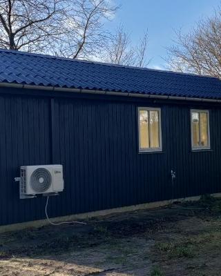 Hyggeligt lille sommerhus