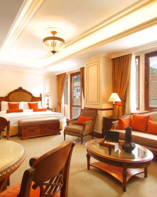 Plaza Grande Hotel