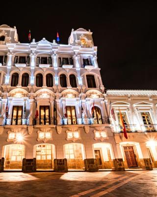 Plaza Grande Hotel