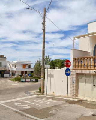 A due passi dal mare by Salento Prime