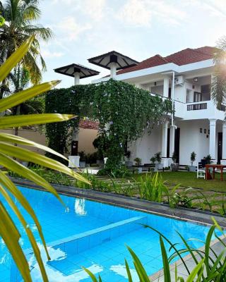 TROPICANA NEGOMBO boutique hotel