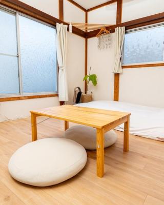 Kawamura Apartment 203