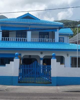 Le Chateau Bleu
