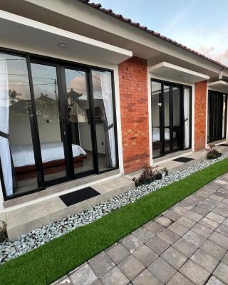 Uger House Seminyak