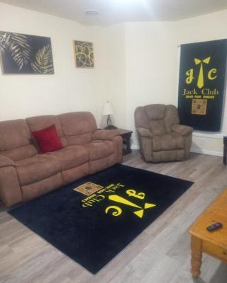3 bedroom with free parking