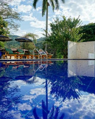 Tres Lagos Hotel