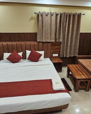 Tirupati Lodge NJP