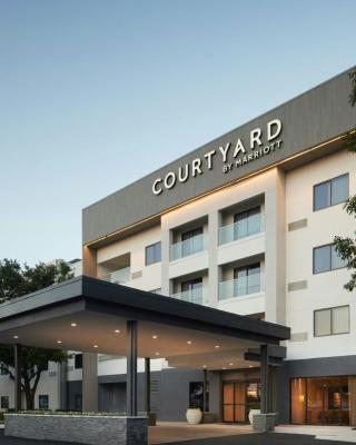 Courtyard Austin South